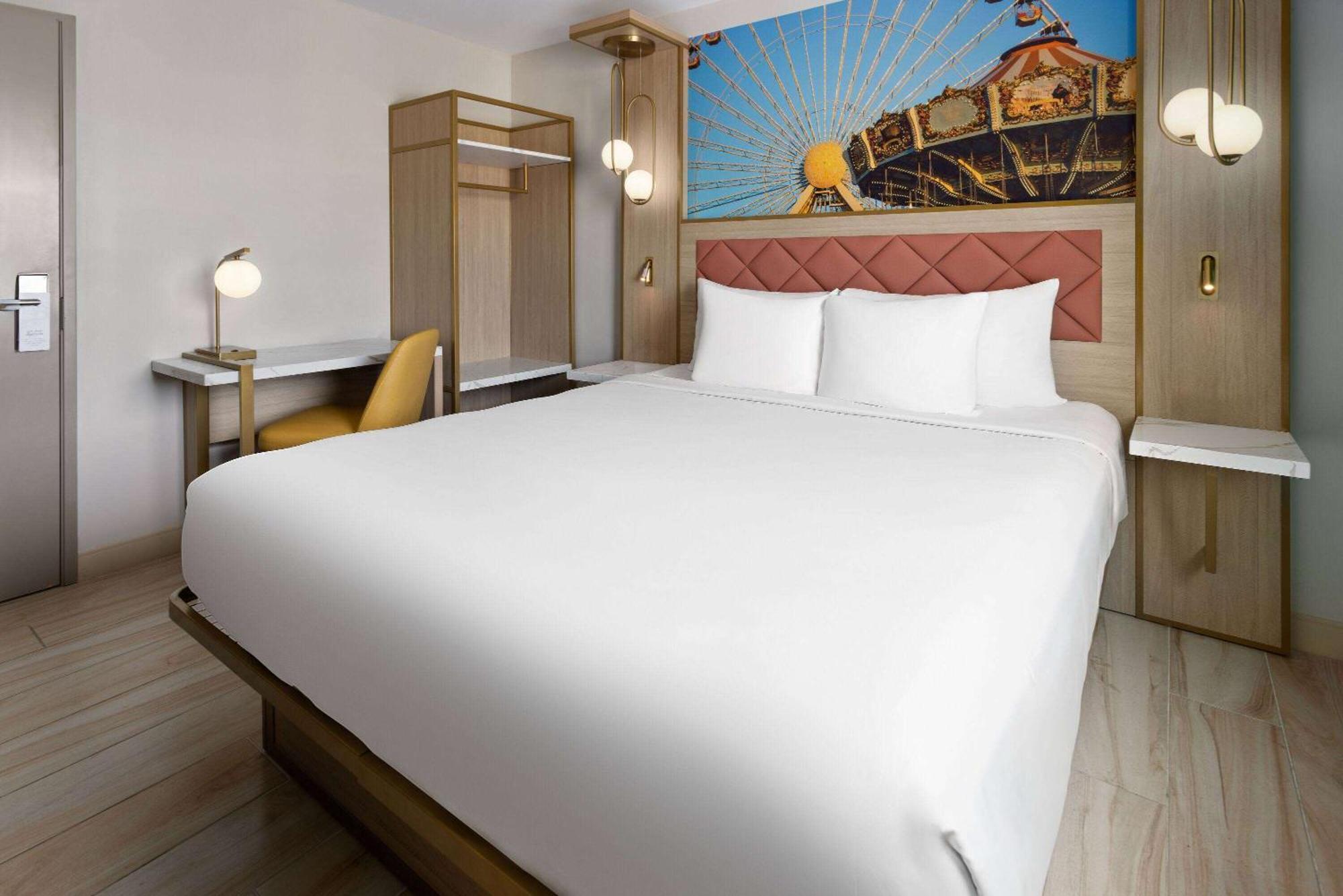 The Vibes Hotel, Trademark Collection By Wyndham Wildwood Exterior photo